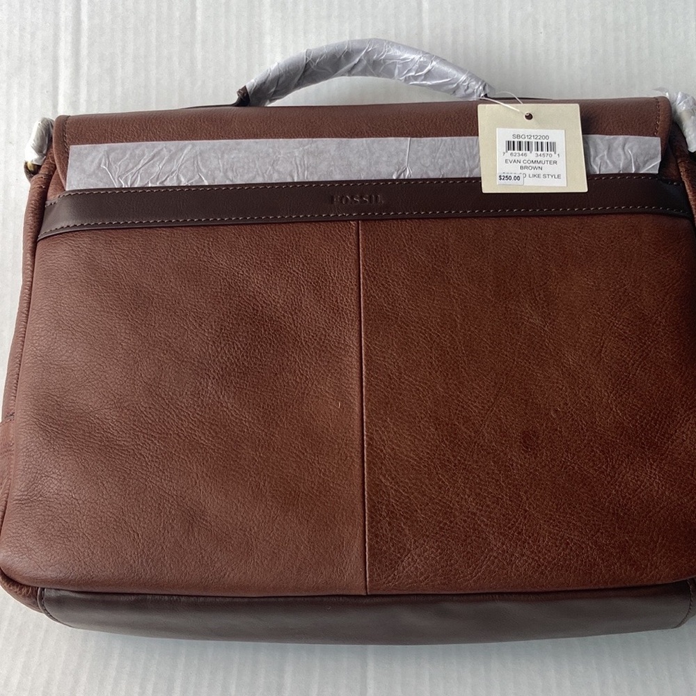 Fossil Evan Commuter Bag/Father or Mother day Favorite-Questions Please ask! - Picture 9 of 11